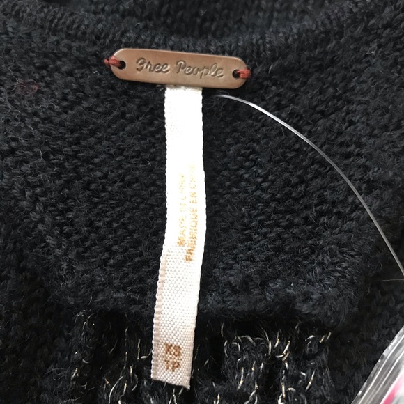 Free People Love Trapeze Crochet Tee Vee Sequins - Picture 7 of 7